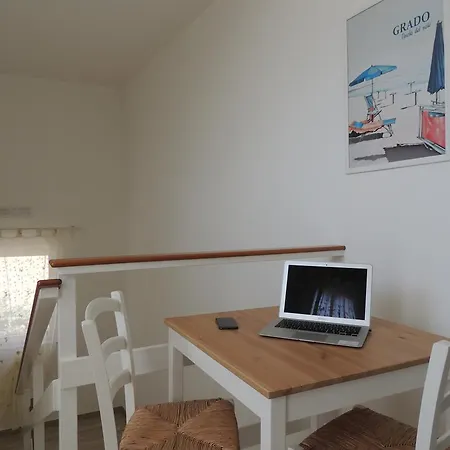 מלון Ai Fiori 2*