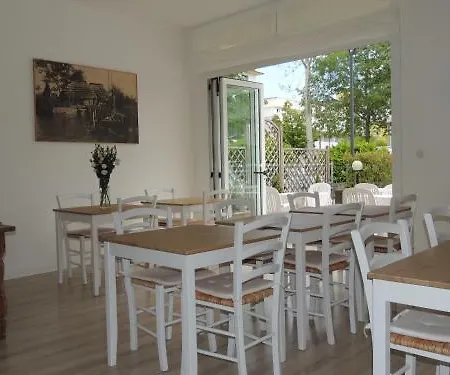 Ai Fiori Hotel