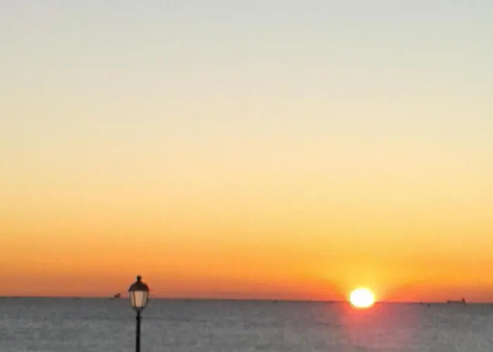 Отель Ai Fiori Градо